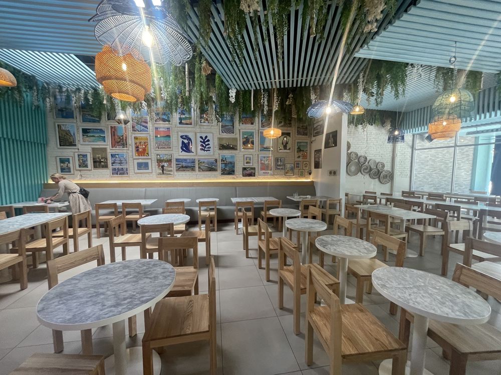 Commercial build-out — Pasadena cafe by TrioTimber